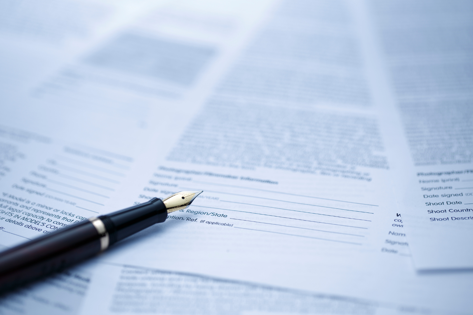 Quel mandat choisir pour vendre vos bureaux ?